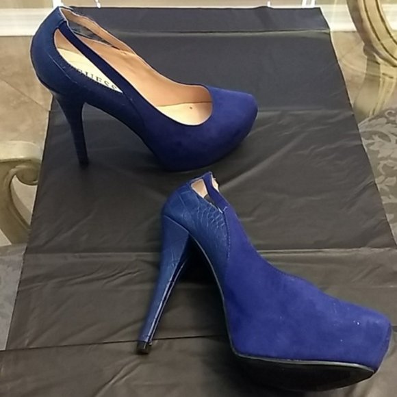 Guess Shoes - SOLD ON OTHER SITE